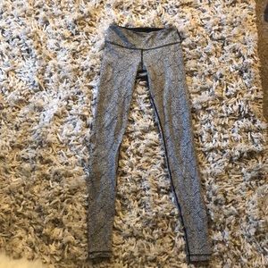 Lululemon Black & White Flower Pattern Leggings